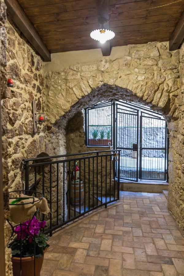 Casa Vacanze Porta Manfredi Arce Eksteriør billede